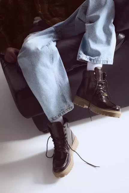 Botas acordonadas STWD 14.webp