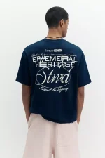 Camiseta azul estampada de STWD 2.webp