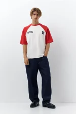 Camiseta manga raglan Visitors 4.webp