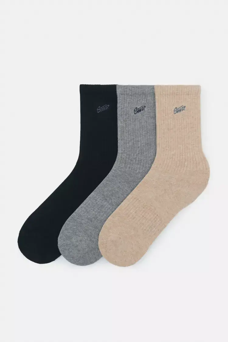 Pack of 3 pairs of STWD socks 4.webp Pack of 3 pairs of STWD socks 4.webp