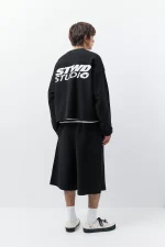 Sudadera STWD cuello redondo 10.webp