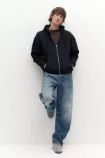 Sudadera basica capucha cremallera 4.webp