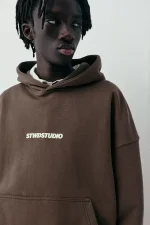 Sudadera capucha STWD Studio 12.webp