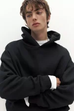 Sudadera capucha bordado STWD 24.webp