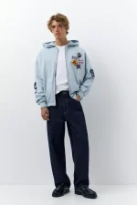 Sudadera capucha cremallera parches 4.webp