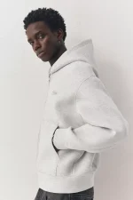 Sudadera capucha efecto neopreno 5.webp