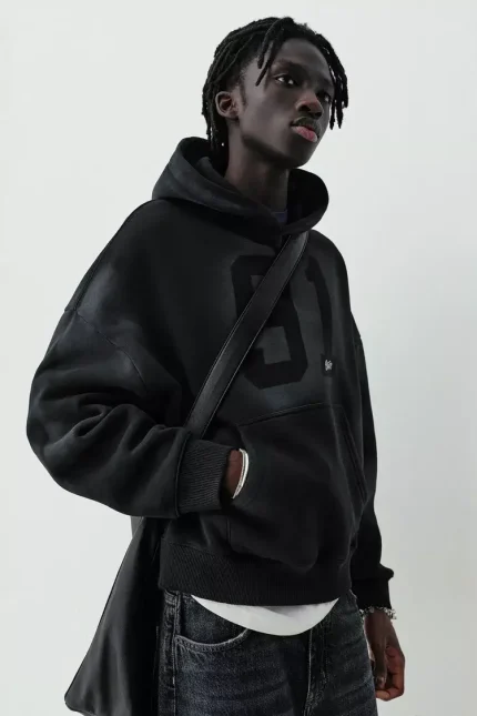 Sudadera capucha negra STWD 91 1.webp