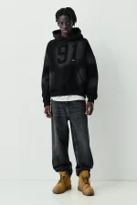 Sudadera capucha negra STWD 91 5.webp