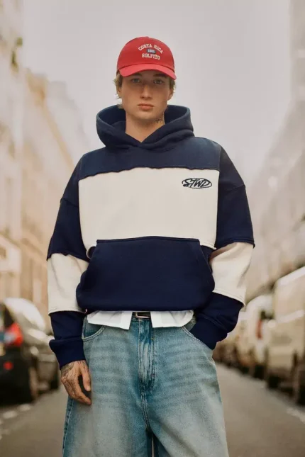 Sudadera capucha paneles STWD Studio 1.webp