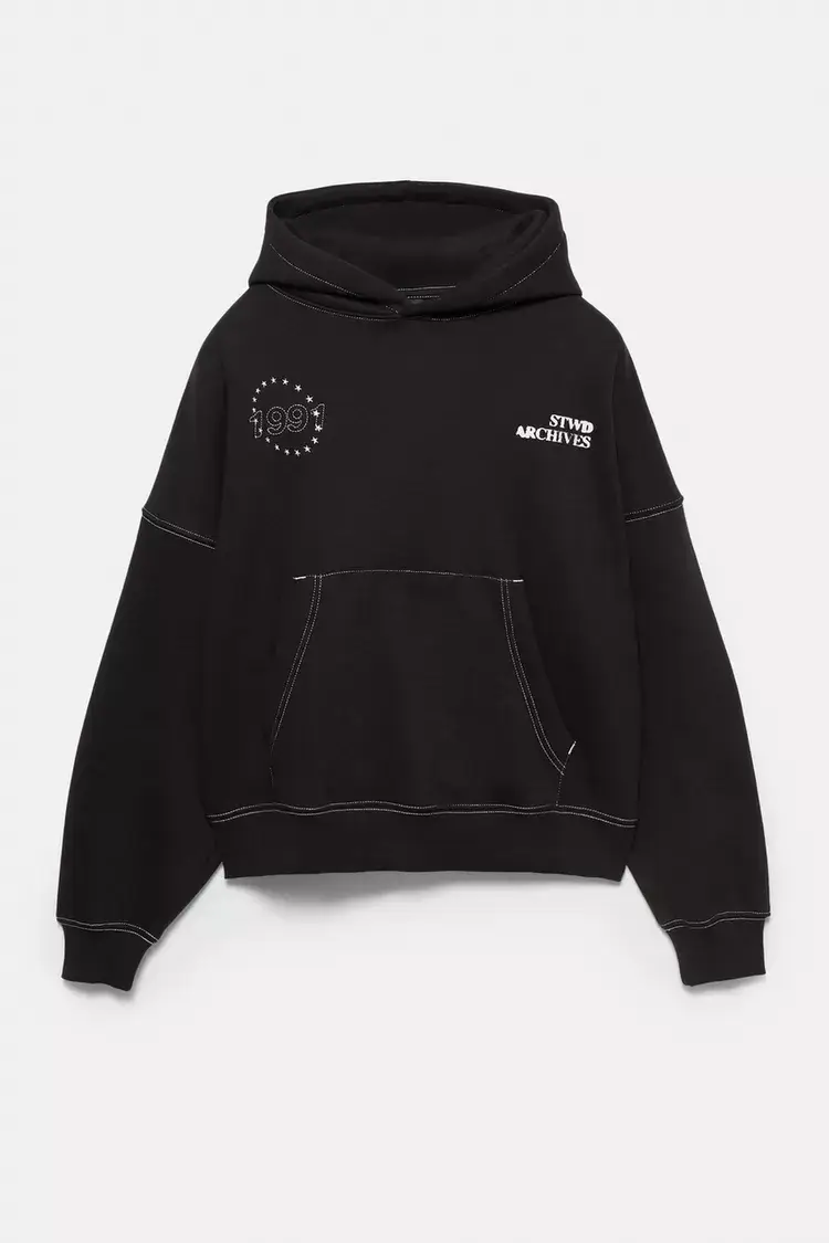 Sudadera negra capucha STWD.webp Sudadera negra capucha STWD.webp